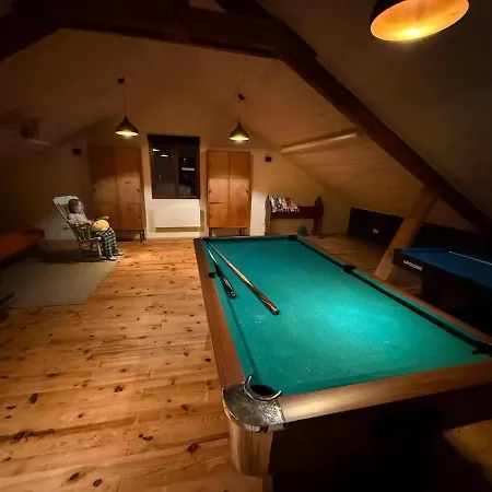 Beautiful House With Jacuzzi In The Mountains Ferienhaus *