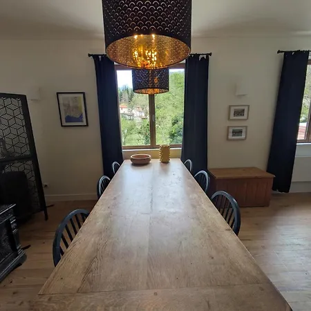 Ferienhaus Beautiful House With Jacuzzi In The Mountains